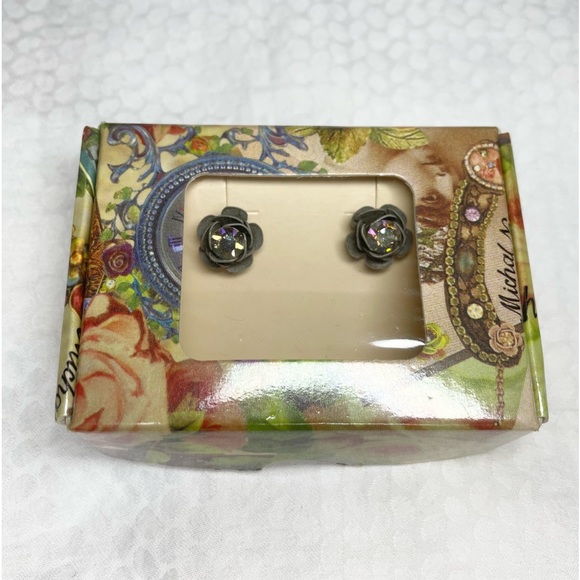 NWOT Designer MICHAL NEGRIN Swarovski Crystal Flower Stud Earrings - Picture 2 of 8